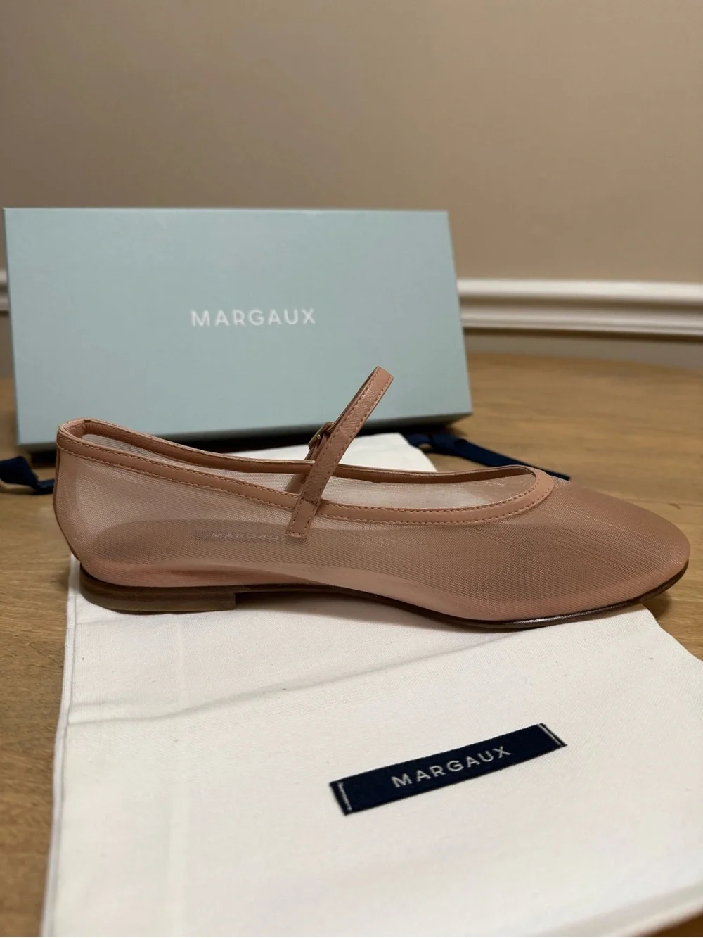 Margaux soft unstructured